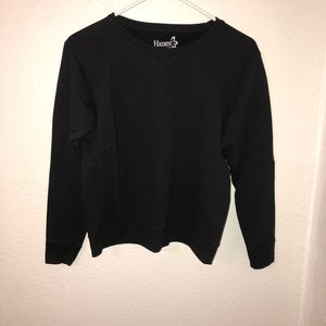 Black sweatshirt